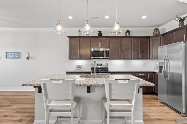 24009 Quints Drive, Athens, AL 35613