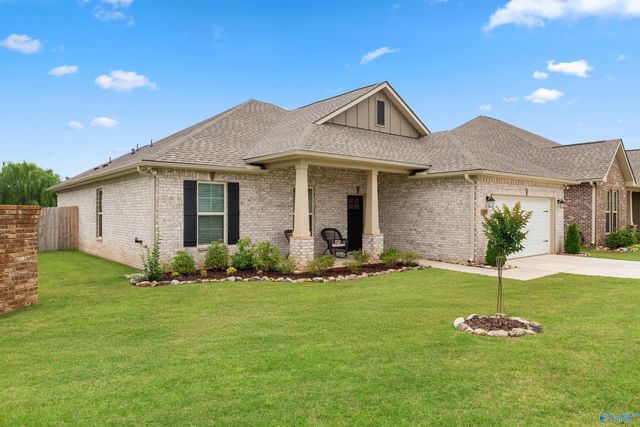 24009 Quints Drive, Athens, AL 35613