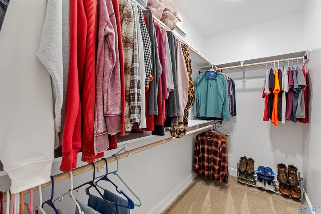 24009 Quints Drive, Athens, AL 35613