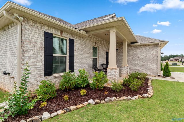 24009 Quints Drive, Athens, AL 35613