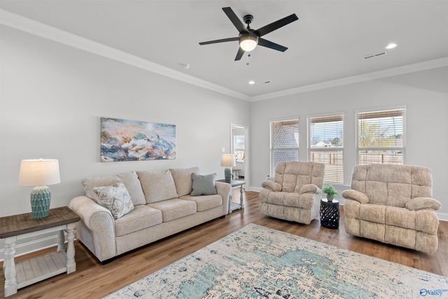 24009 Quints Drive, Athens, AL 35613