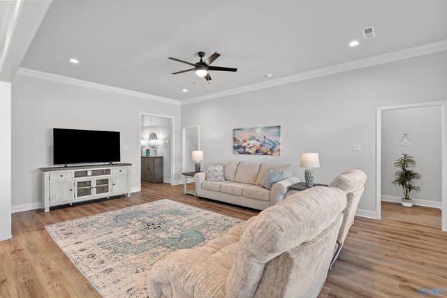 24009 Quints Drive, Athens, AL 35613