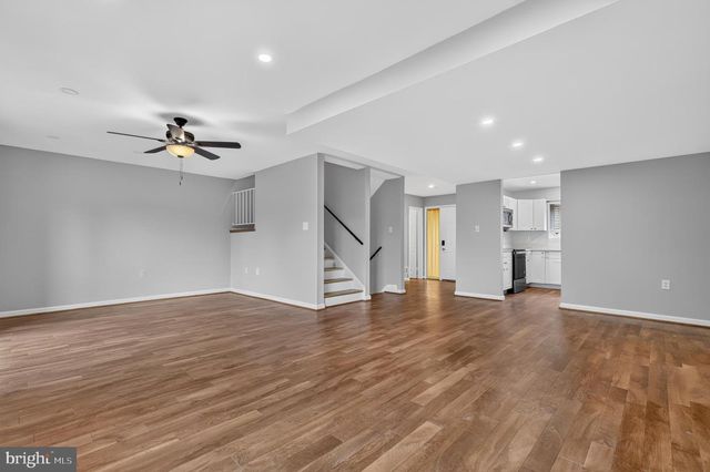 18948 MONTGOMERY VILLAGE AVE, Gaithersburg, MD 20886