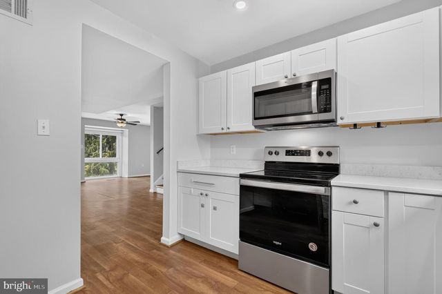 18948 MONTGOMERY VILLAGE AVE, Gaithersburg, MD 20886