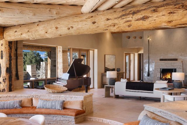 5 Penasco Circle, Santa Fe, NM 87506