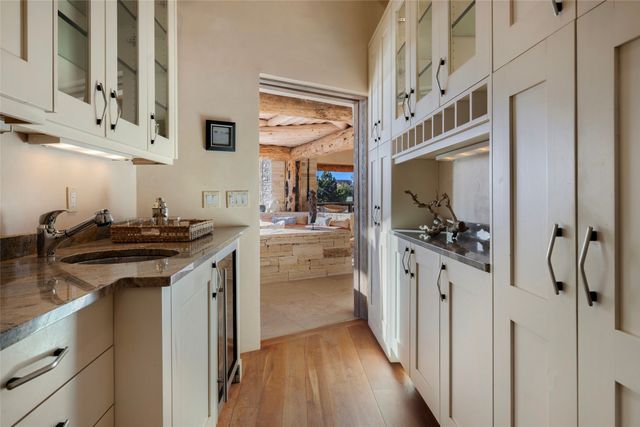 5 Penasco Circle, Santa Fe, NM 87506