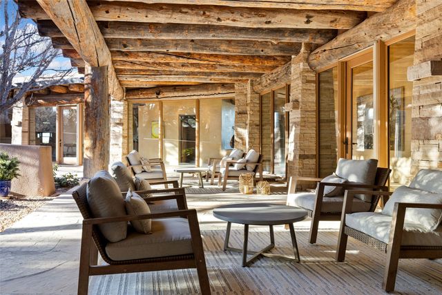 5 Penasco Circle, Santa Fe, NM 87506