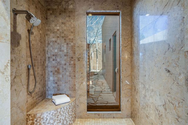 5 Penasco Circle, Santa Fe, NM 87506