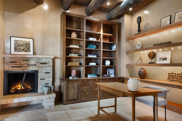 5 Penasco Circle, Santa Fe, NM 87506