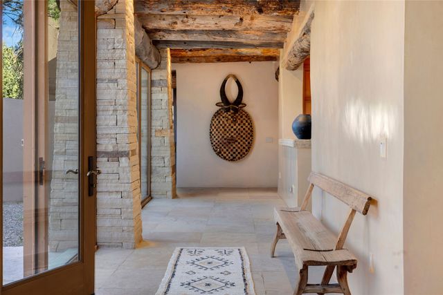 5 Penasco Circle, Santa Fe, NM 87506