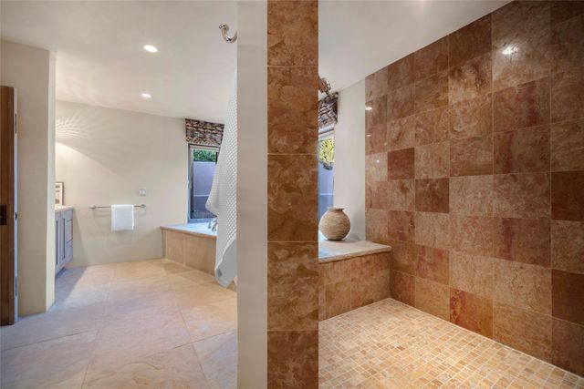 5 Penasco Circle, Santa Fe, NM 87506