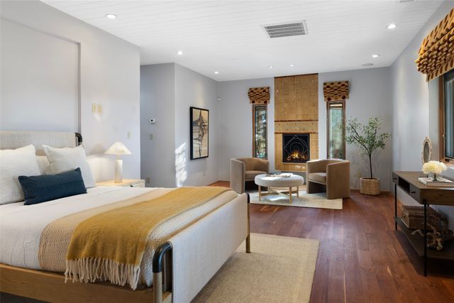 5 Penasco Circle, Santa Fe, NM 87506