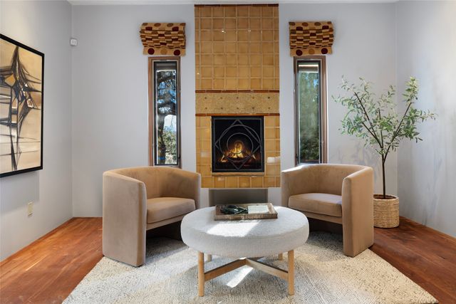 5 Penasco Circle, Santa Fe, NM 87506