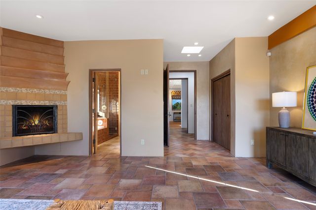 5 Penasco Circle, Santa Fe, NM 87506