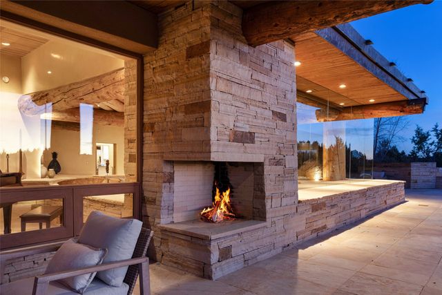 5 Penasco Circle, Santa Fe, NM 87506