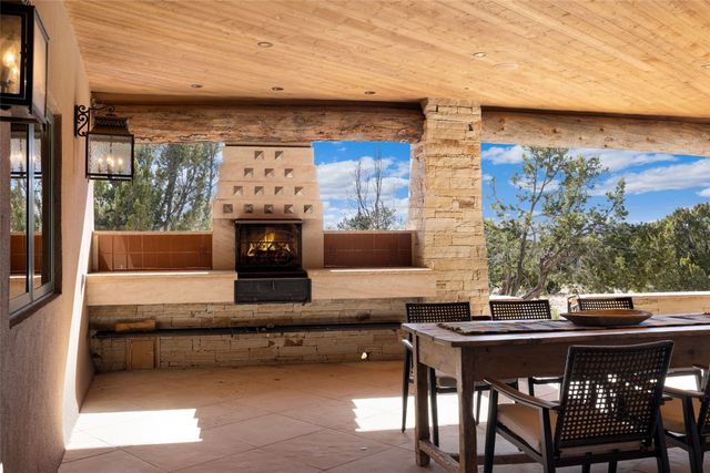 5 Penasco Circle, Santa Fe, NM 87506