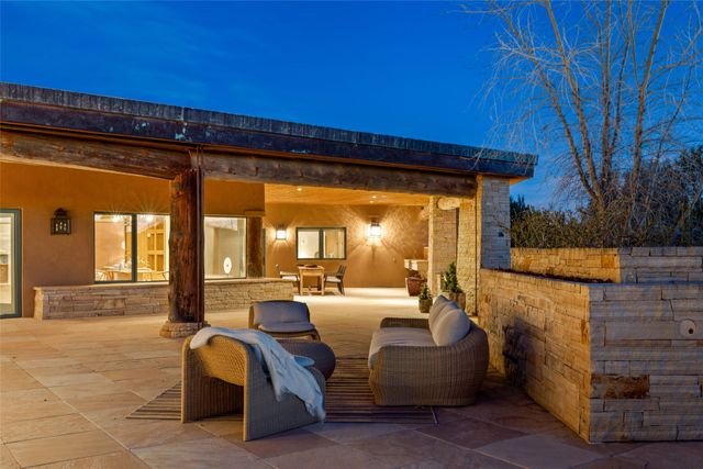 5 Penasco Circle, Santa Fe, NM 87506