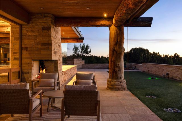 5 Penasco Circle, Santa Fe, NM 87506