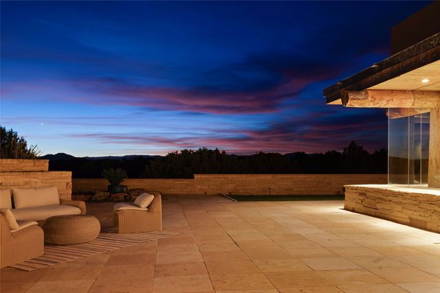 5 Penasco Circle, Santa Fe, NM 87506