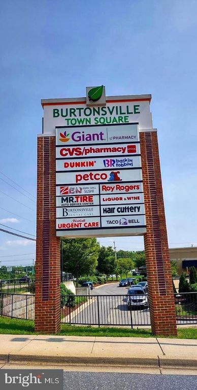 Image 57 of property listing at 3929 GREENCASTLE RD #14 (DOOR 203), Burtonsville, MD 20866