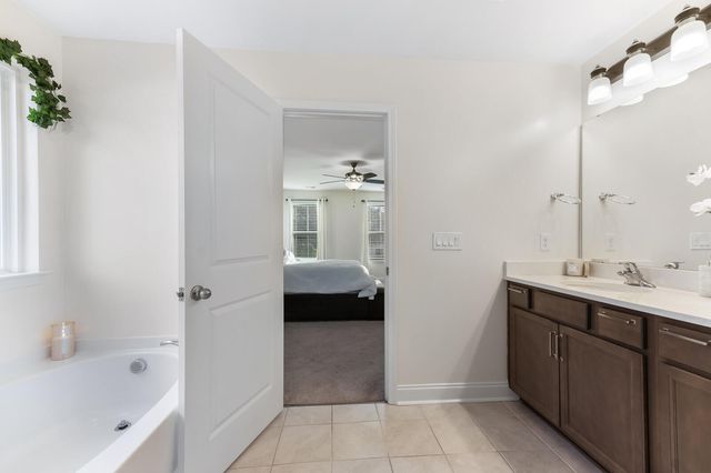 207 Mcmakin Drive, Summerville, SC 29483