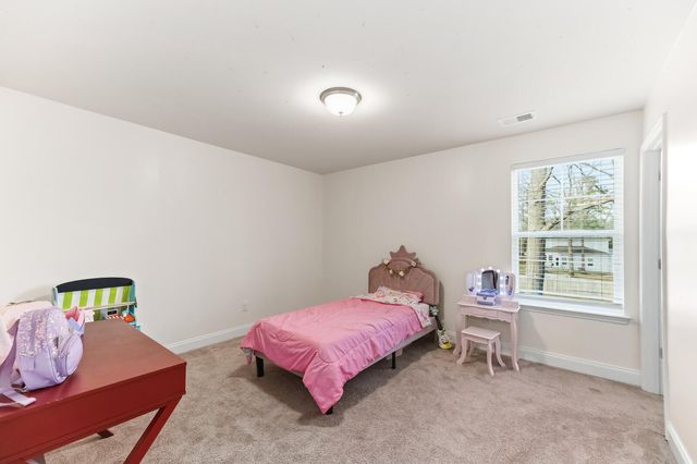 207 Mcmakin Drive, Summerville, SC 29483