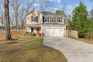 207 Mcmakin Drive, Summerville, SC 29483