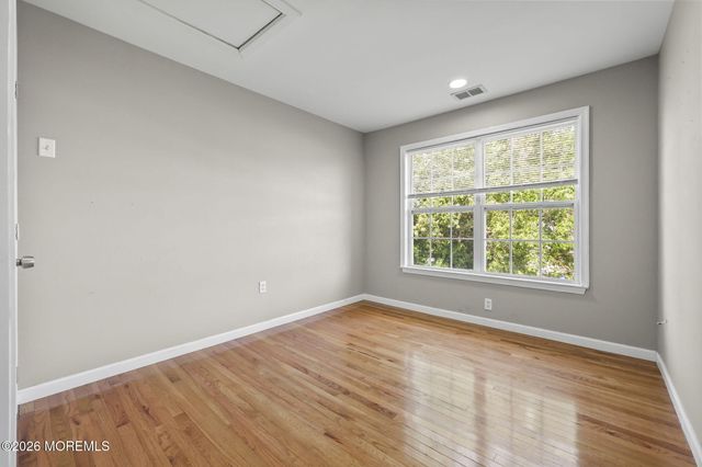 205 6th Avenue 5, Long Branch, NJ 07740