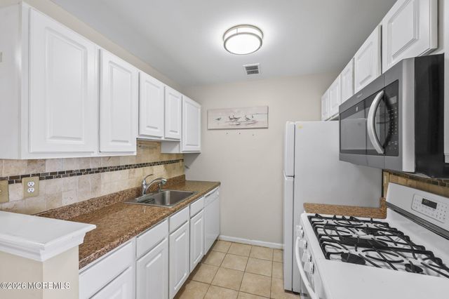 205 6th Avenue 5, Long Branch, NJ 07740