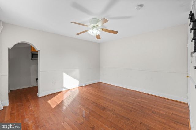 421 E MECHANIC ST, Philadelphia, PA 19144