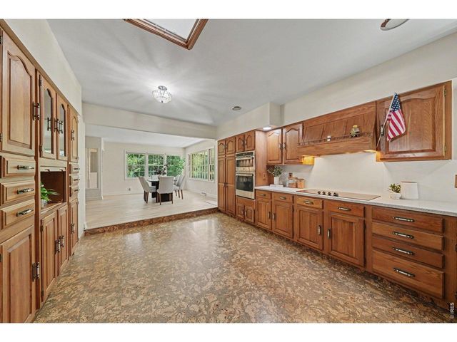 1924 21st Ave Ct, Greeley, CO 80631