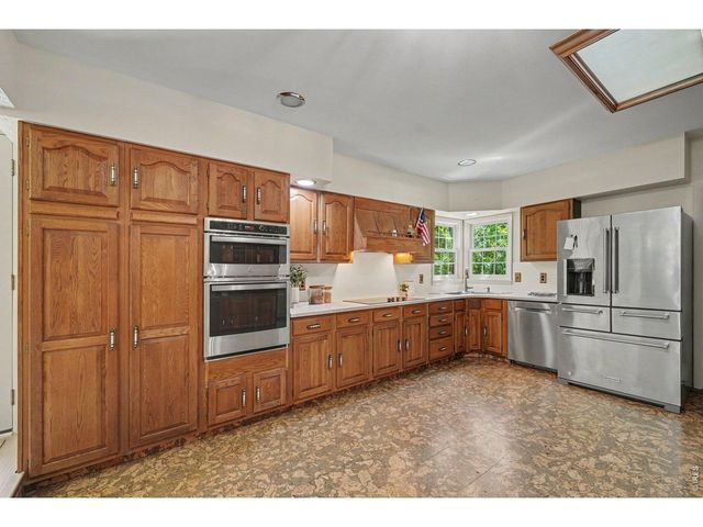 1924 21st Ave Ct, Greeley, CO 80631