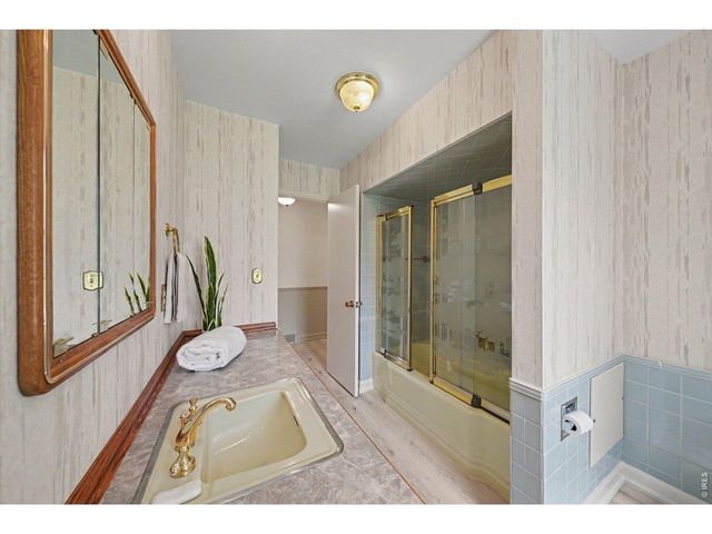 1924 21st Ave Ct, Greeley, CO 80631