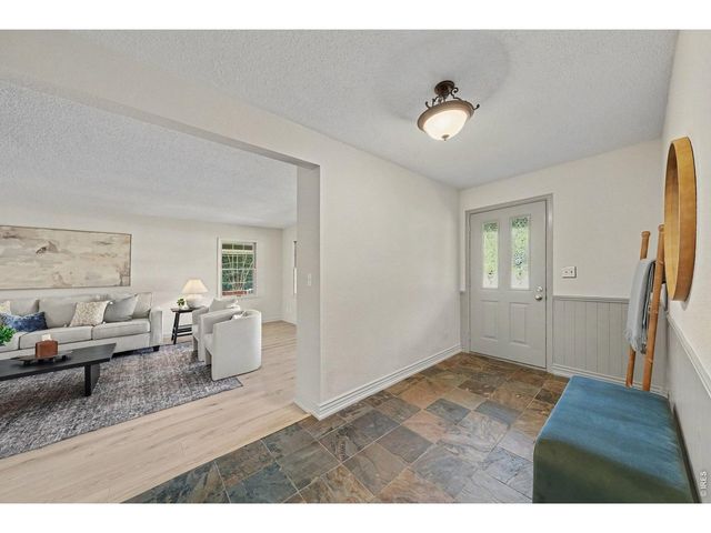 1924 21st Ave Ct, Greeley, CO 80631