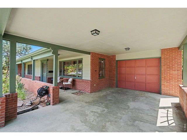 1924 21st Ave Ct, Greeley, CO 80631