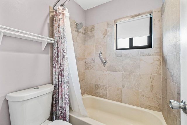 4888 Equestrian Circle B, Boynton Beach, FL 33436