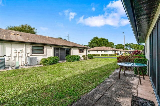 4888 Equestrian Circle B, Boynton Beach, FL 33436