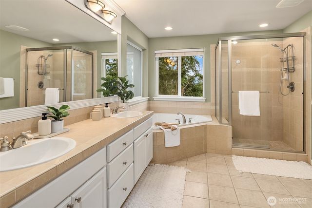 111 210th Place NE, Sammamish, WA 98074