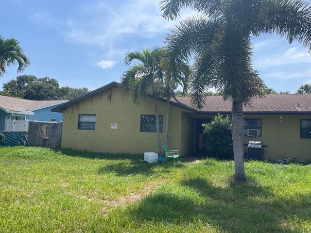 6663 Rigger Road, Lake Worth, FL 33462