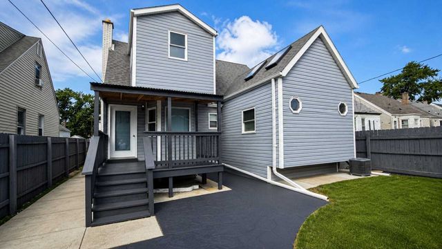 10727 S Kedzie Avenue, Chicago, IL 60655