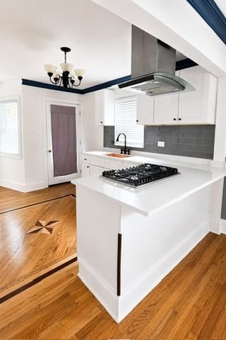 10727 S Kedzie Avenue, Chicago, IL 60655