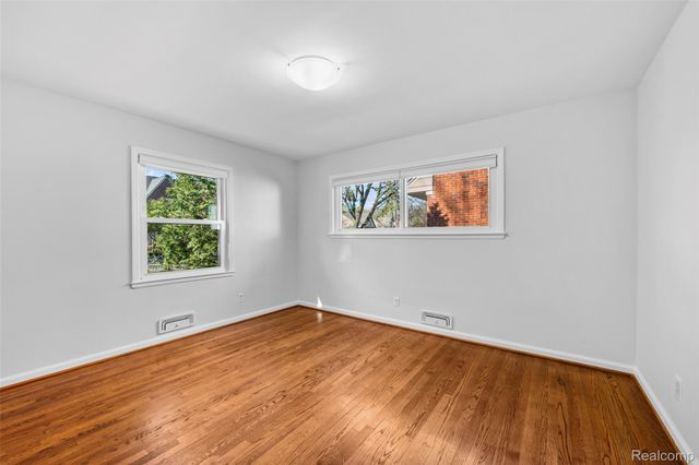 408 Orchard View Drive, Royal Oak, MI 48073