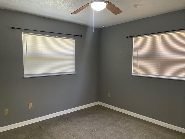 1935 W 14TH STREET, Sanford, FL 32771