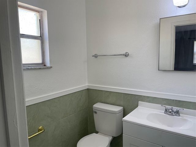 1935 W 14TH STREET, Sanford, FL 32771