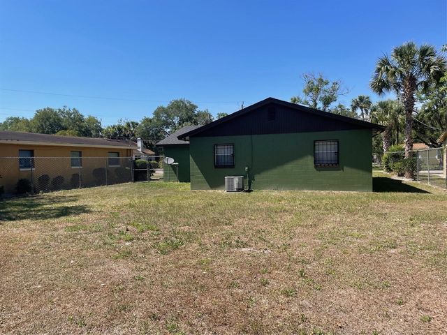 1935 W 14TH STREET, Sanford, FL 32771