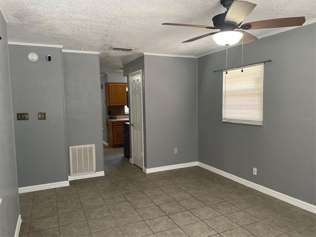 1935 W 14TH STREET, Sanford, FL 32771