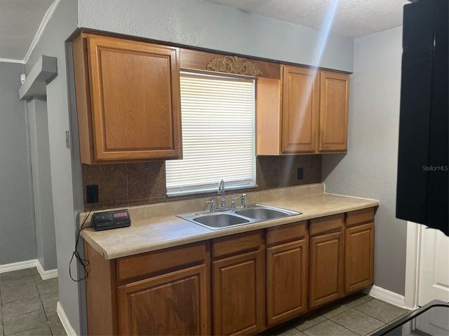 1935 W 14TH STREET, Sanford, FL 32771
