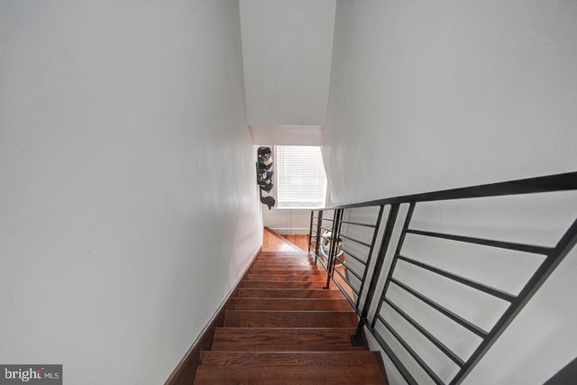 2611 S MARSHALL ST, Philadelphia, PA 19148