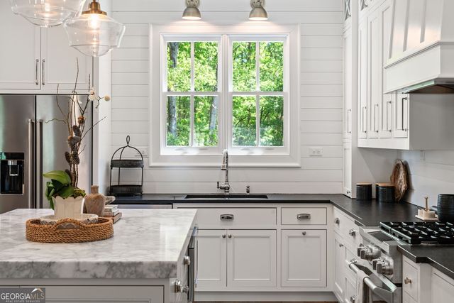 900 Harmony Drive, Canton, GA 30115