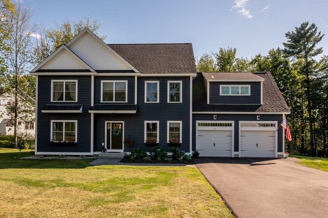 76 Signature Drive, Barrington, NH 03825